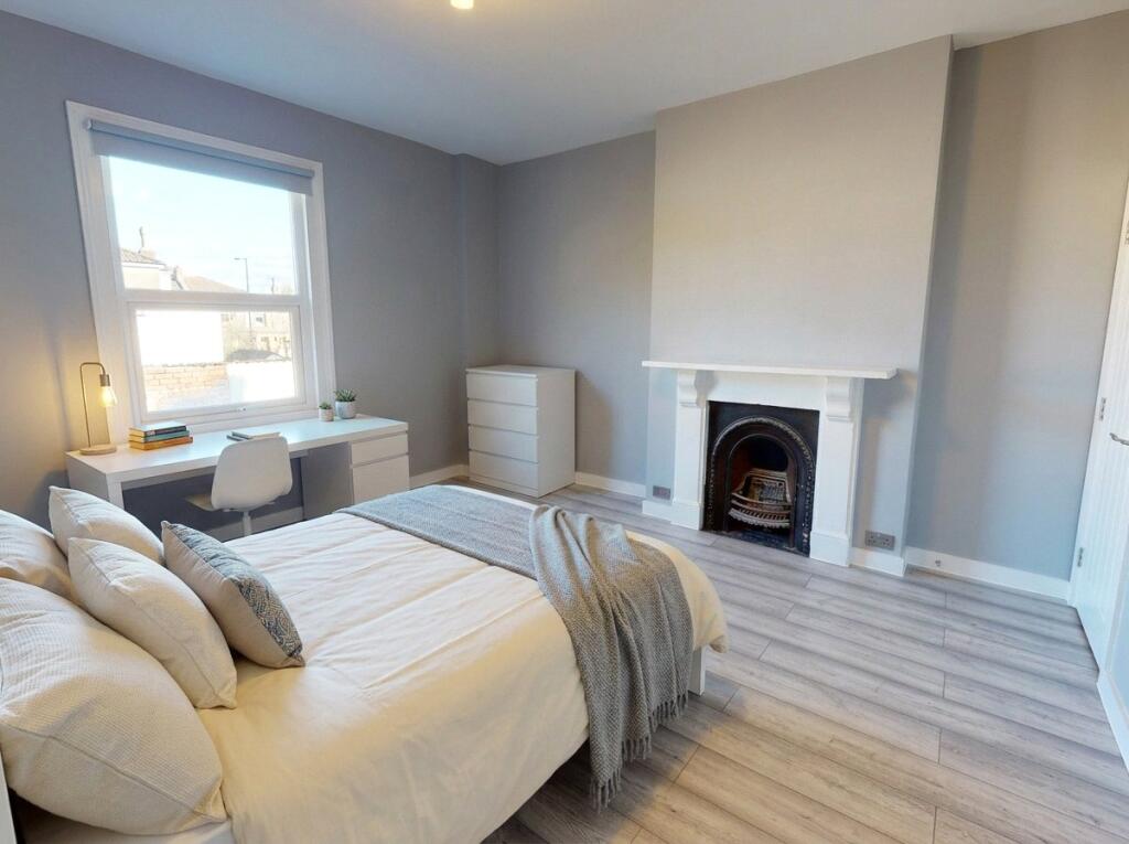 House in Bristol - View 2