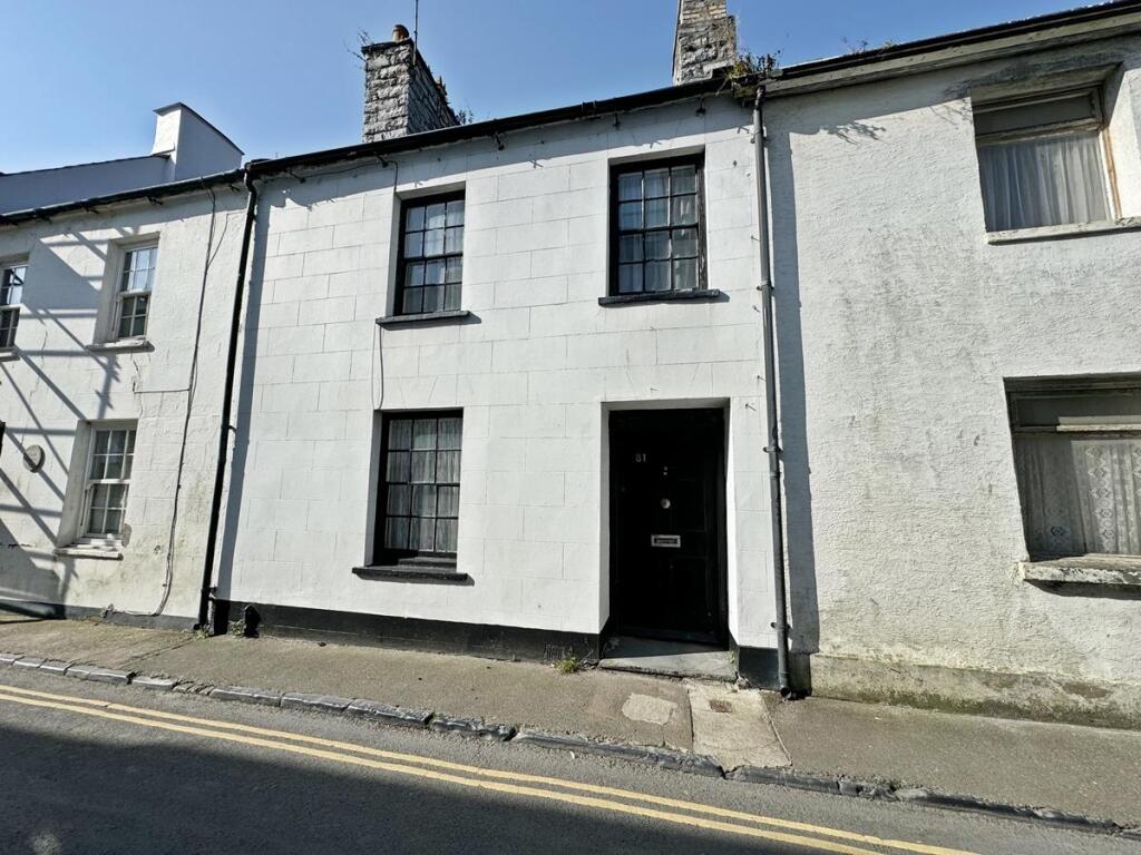 Main image of property: 81 Malew Street, Castletown