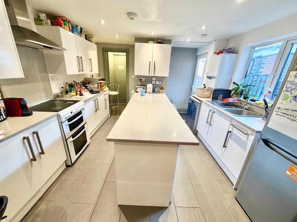 Student Hmo- Exeter Road, Selly Oak, B29 photo 4