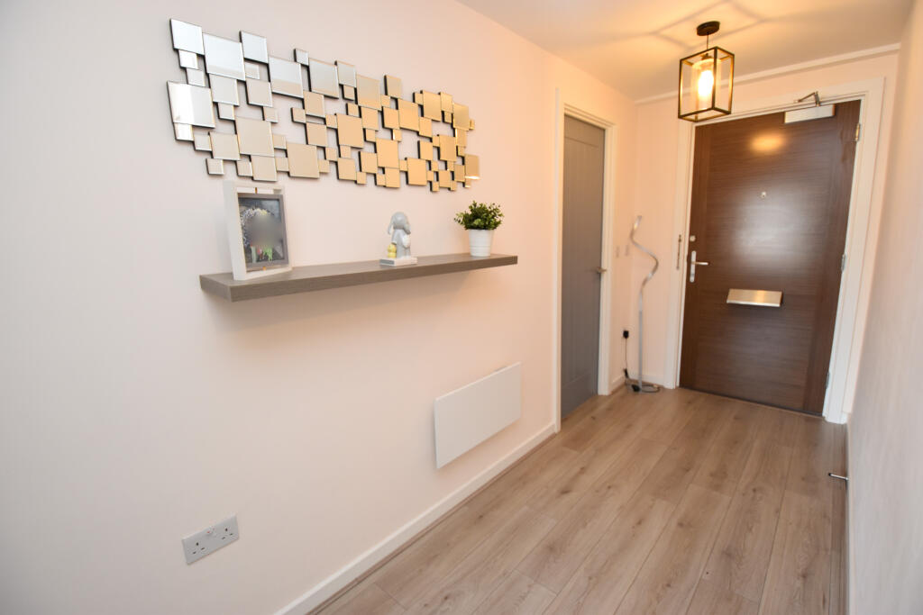 Apartment in Manchester - View 5