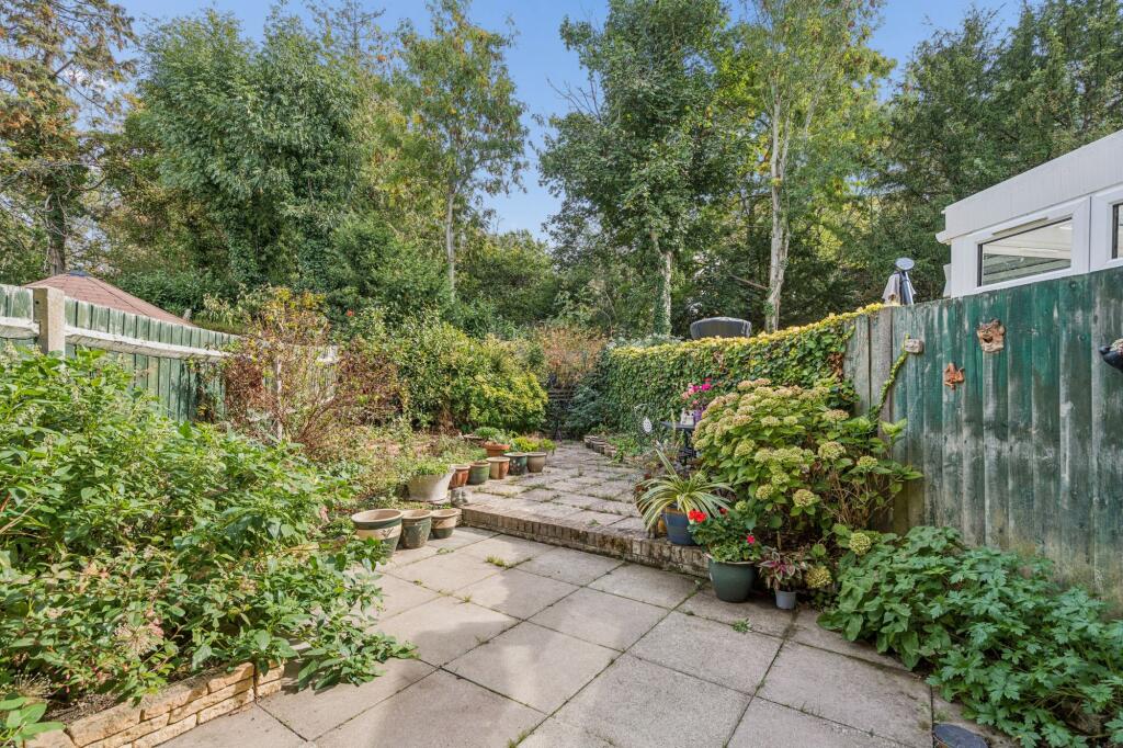 House in Watford - View 4