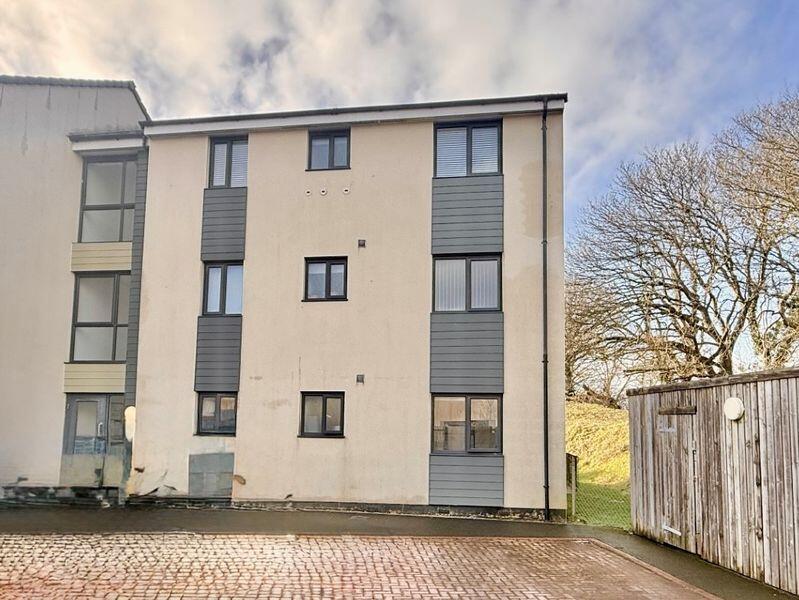 Main image of property: Marazion Way, Plymouth Ground floor Stylish apartment Apartment 