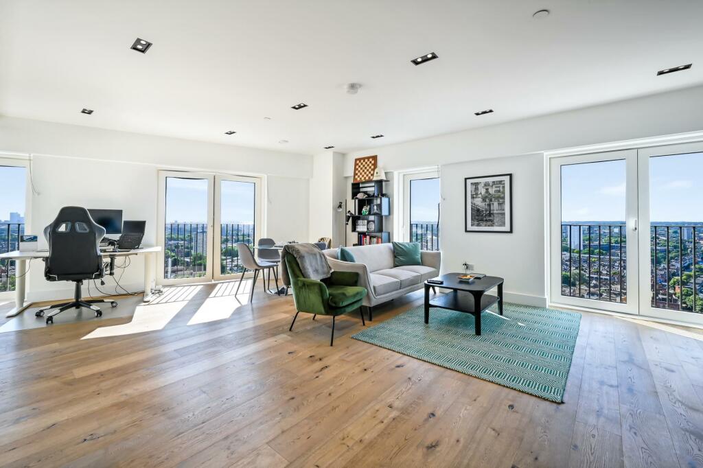 Main image of property: Keybridge Tower, Vauxhall, London, SW8