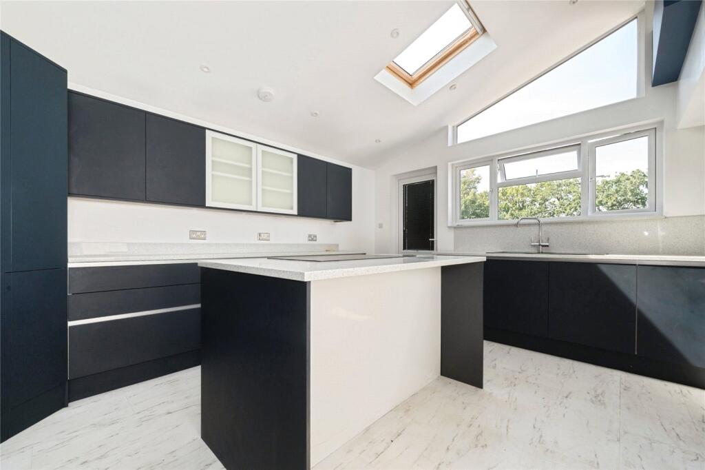 House in Southampton, Millbank, Itchen - More