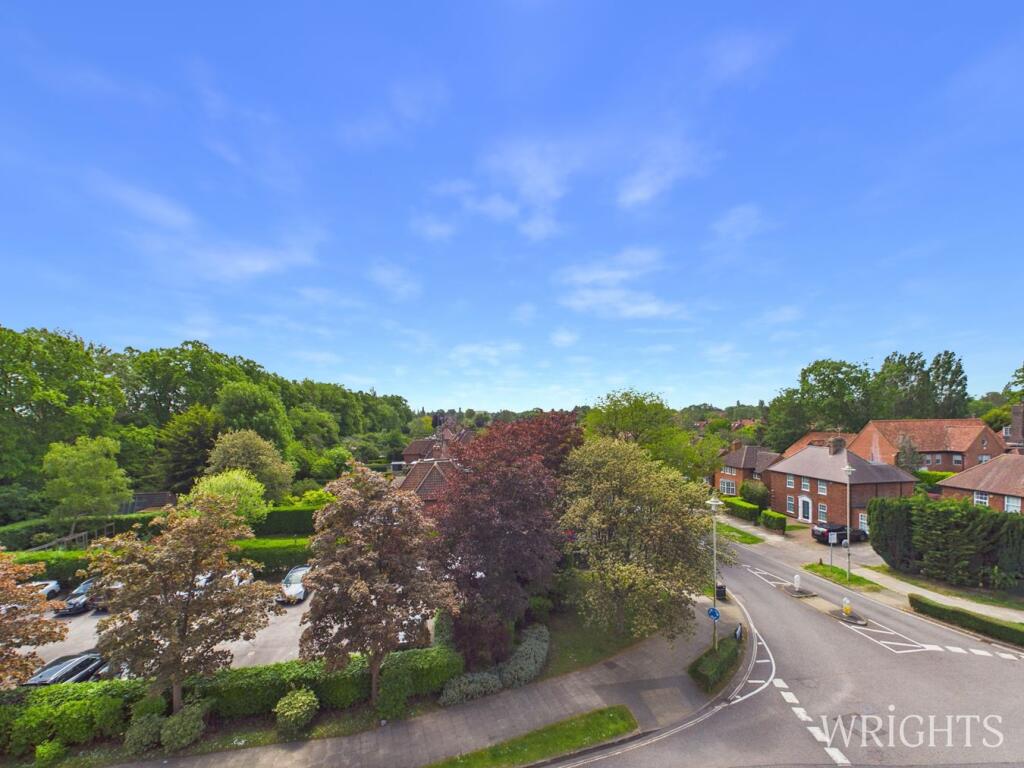 Apartment in St Albans - View 2
