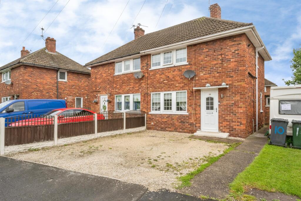 Main image of property: Haynes Close, Thorne, Doncaster