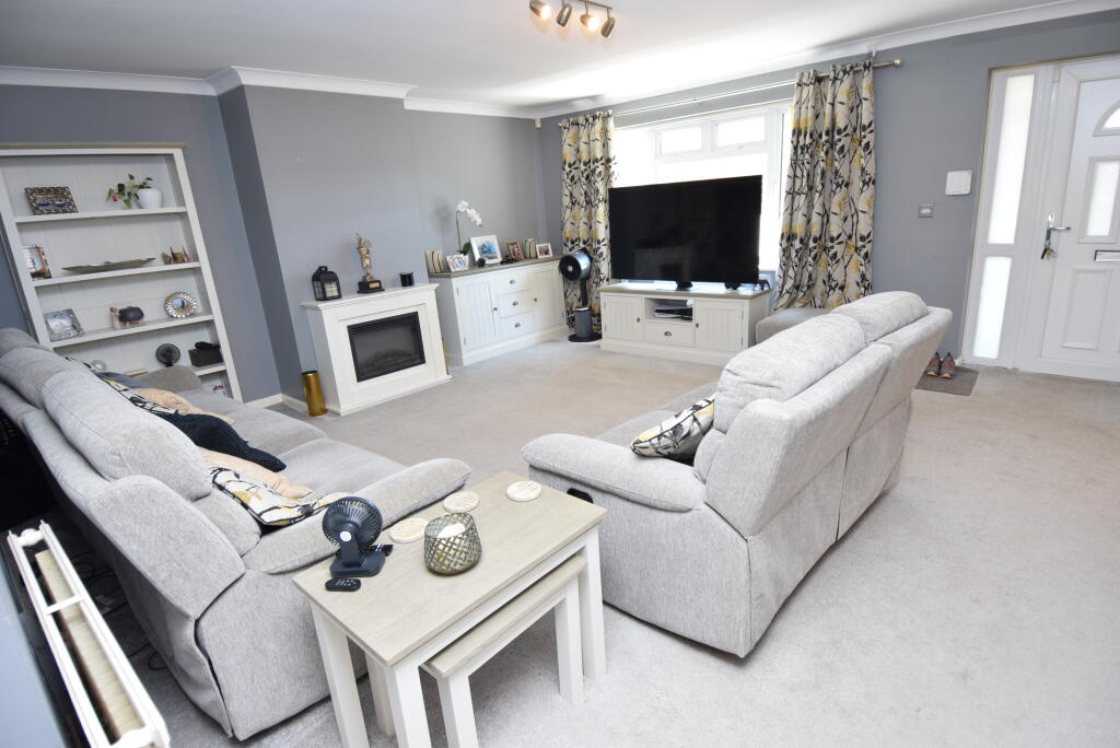 Poores Road, Durrington, Wiltshire - More