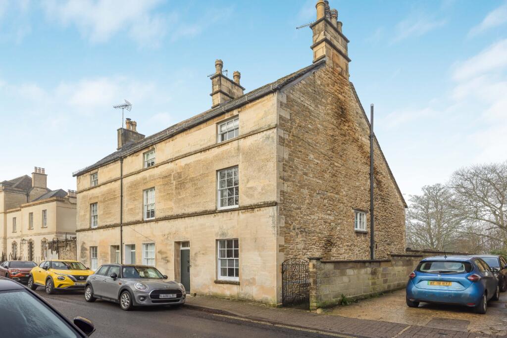 Main image of property: Thomas Street, Cirencester, Gloucestershire, GL7