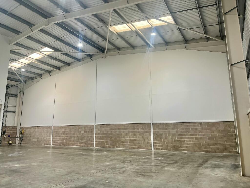 6 Langley - Warehouse 4.jpeg