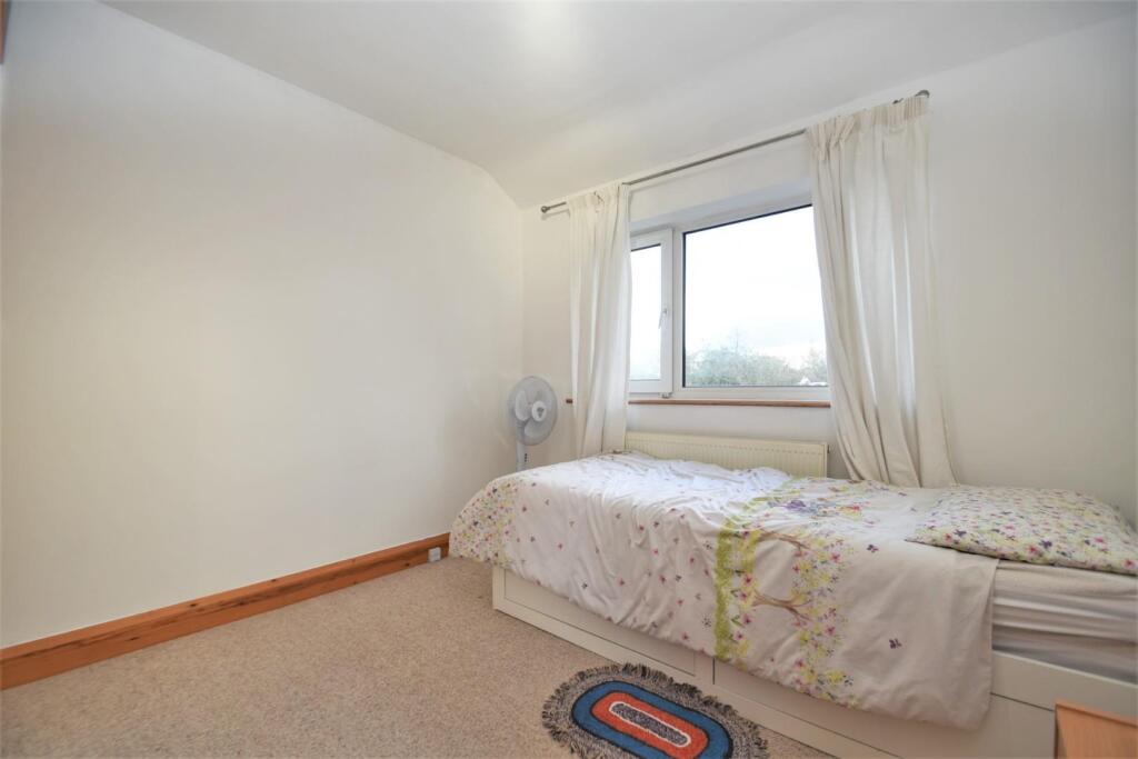 House in Southall - View 5