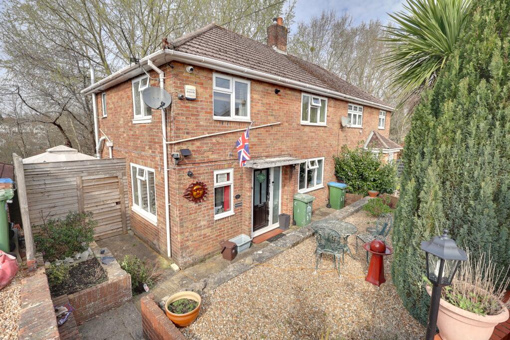 Main image of property: Sholing, Southampton