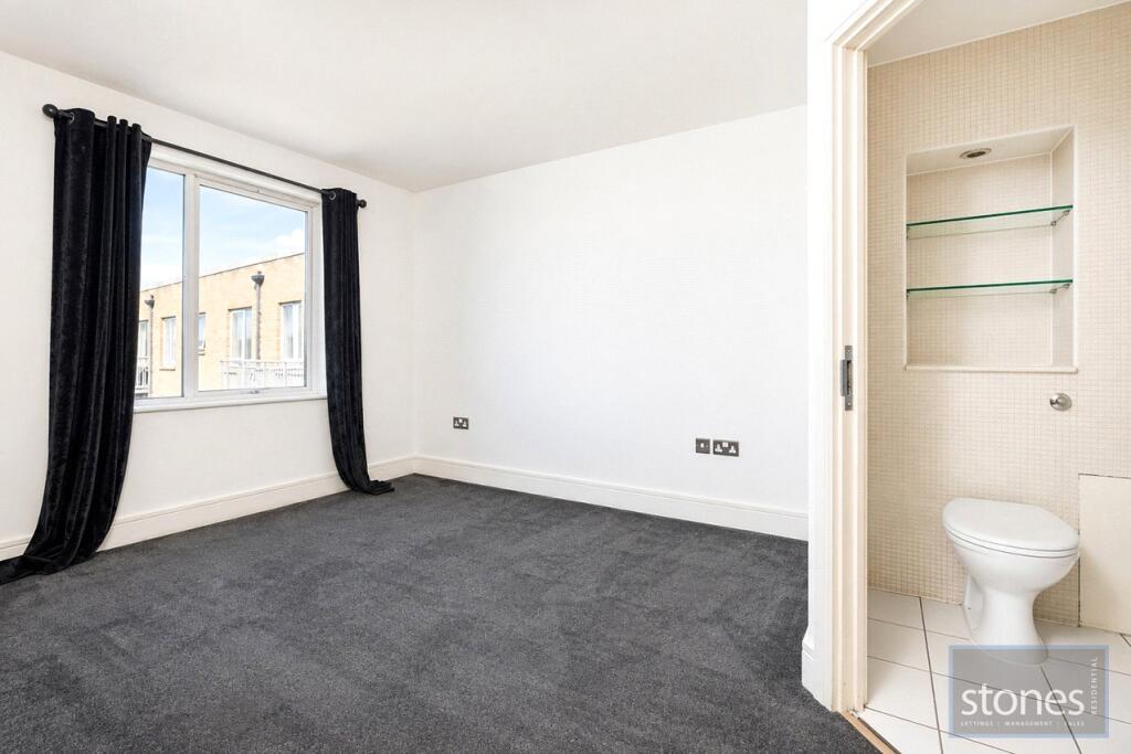 Apartment in London - More