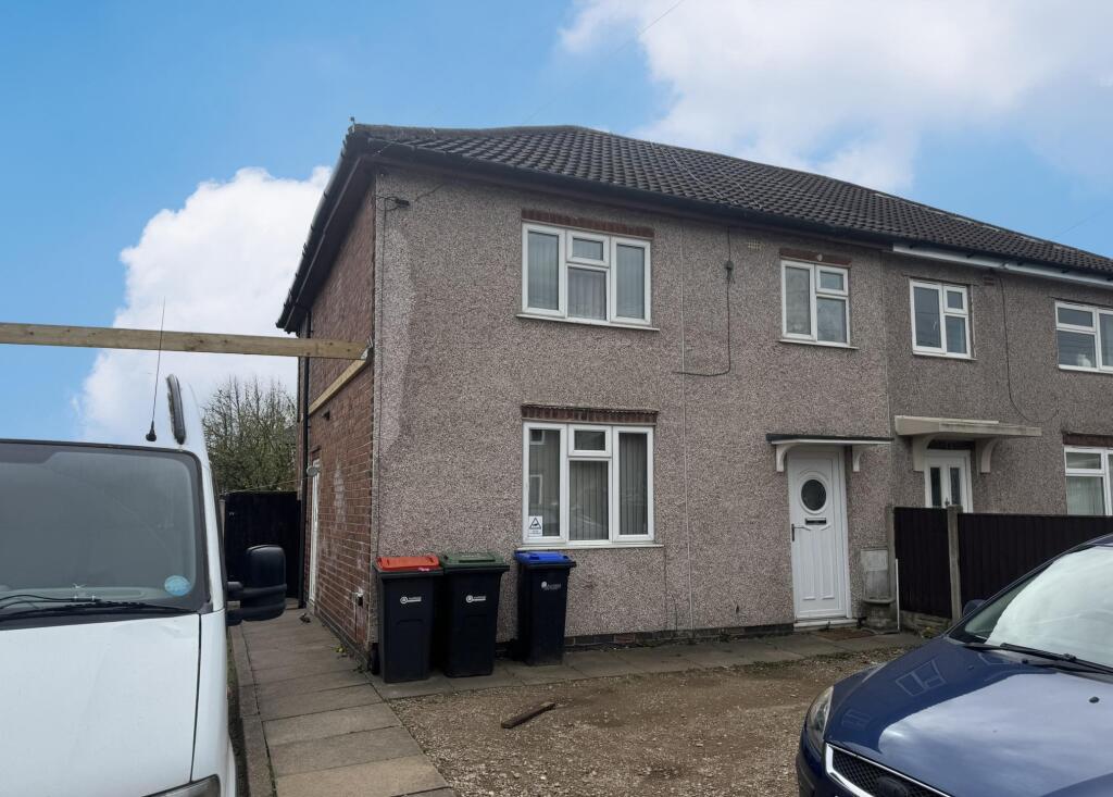 Main image of property: 1 Ashfield Drive, Kirkby-in-Ashfield, Nottingham, Nottinghamshire, NG17