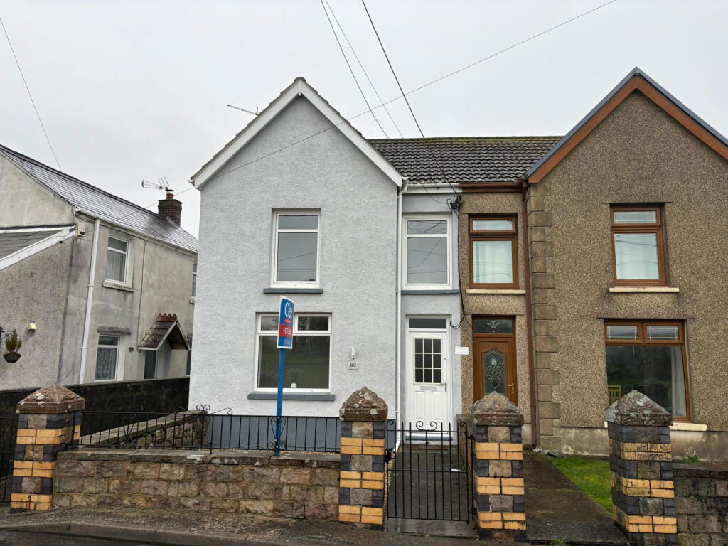 Main image of property: Brynbrain , Cwmllynfell, Swansea, SA9