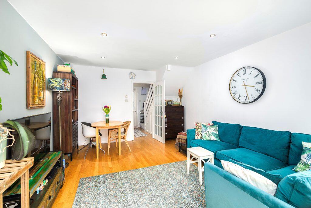 House in London - View 4