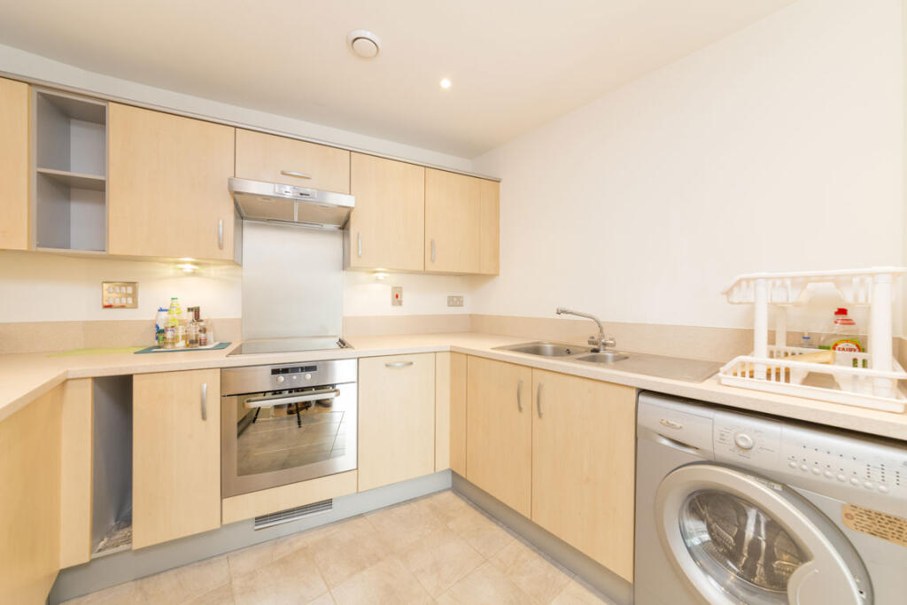 Apartment in London - View 4