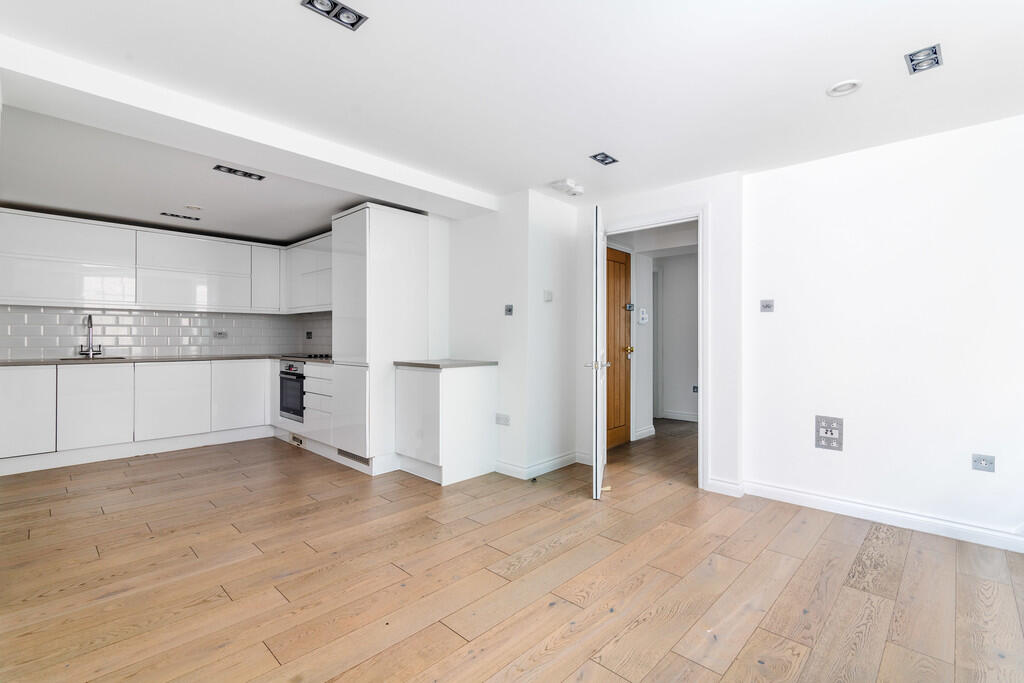 Main image of property: Hanover Place, Covent Garden WC2