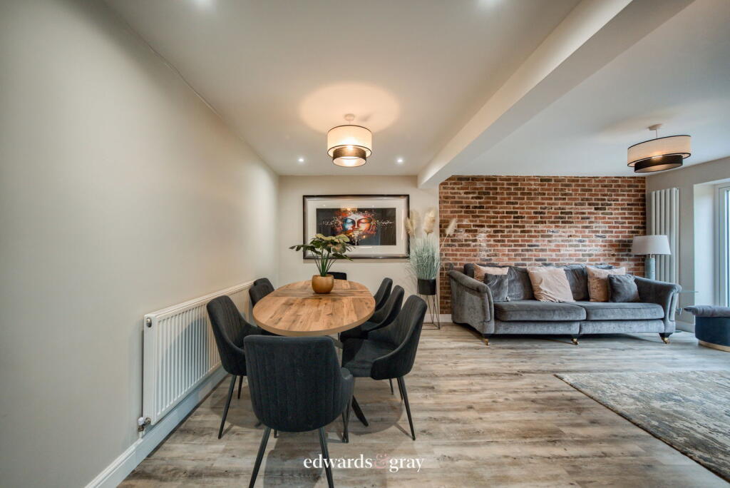 Lyndon Close, Castle Bromwich, B36 0AJ photo 3