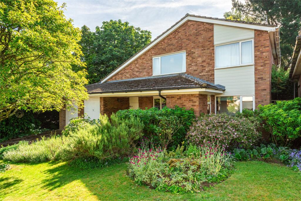 Main image of property: Park Hill, Toddington, Dunstable, Bedfordshire, LU5