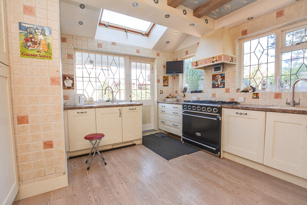 House in Southend-on-Sea, Essex - View 5