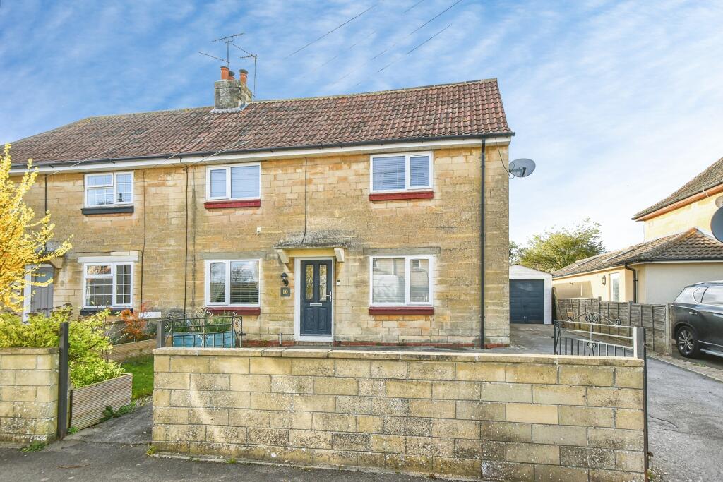 Main image of property: North End, Calne, SN11