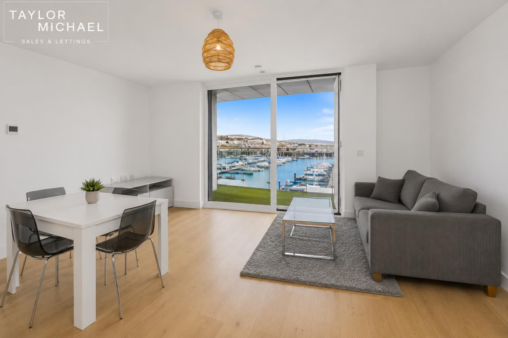 Apartment in Brighton - View 4