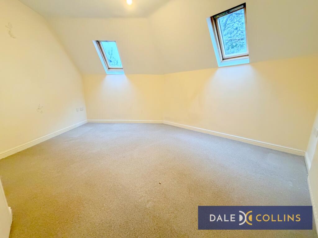 Apartment in Stafford, Fulford - View 6