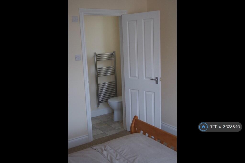 House in Exeter - View 5
