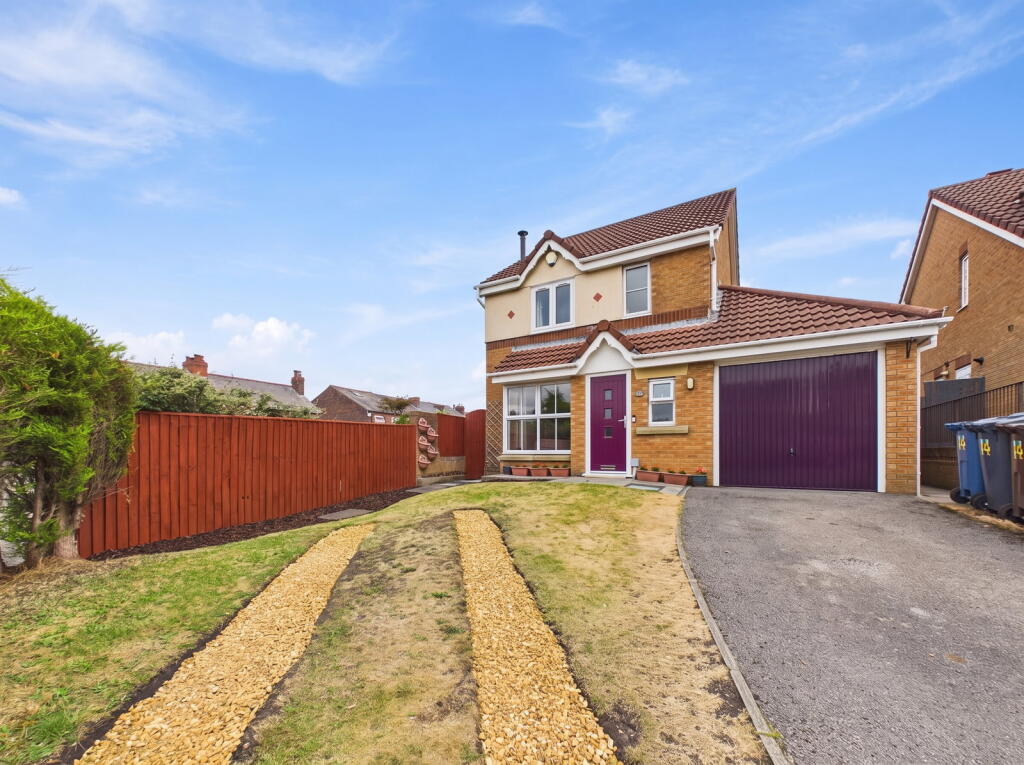 Main image of property: Heathland, Upholland, WN8 0BP