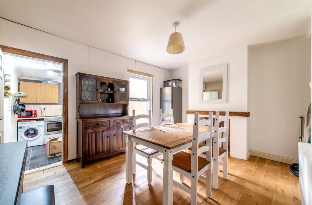 House in Maidstone, Kent - View 3