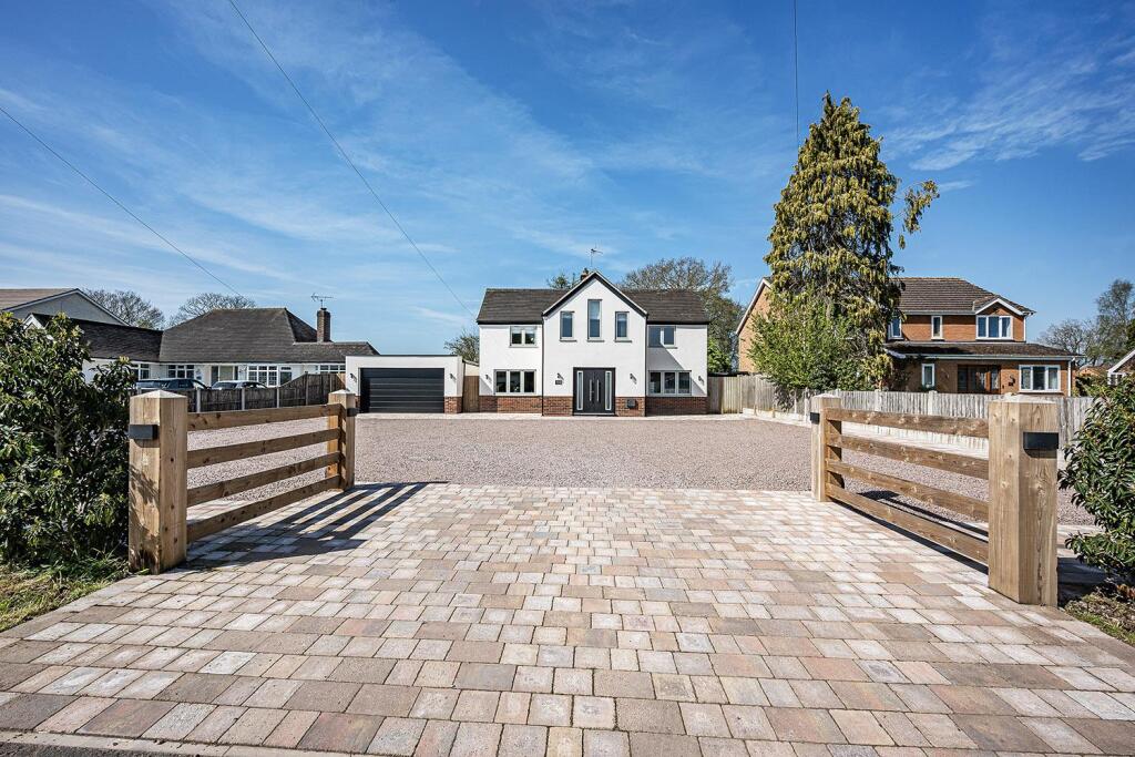 Main image of property: Earlswood Common, Earlswood, Solihull