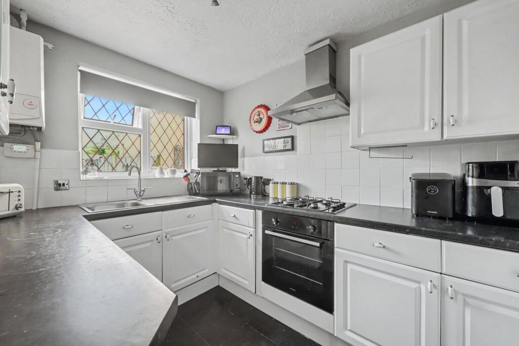 House in Brighton - More