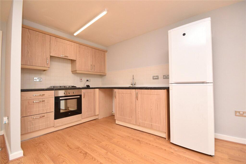 Hadleys Court, Gelderd Road, Gildersome, Leeds photo 4