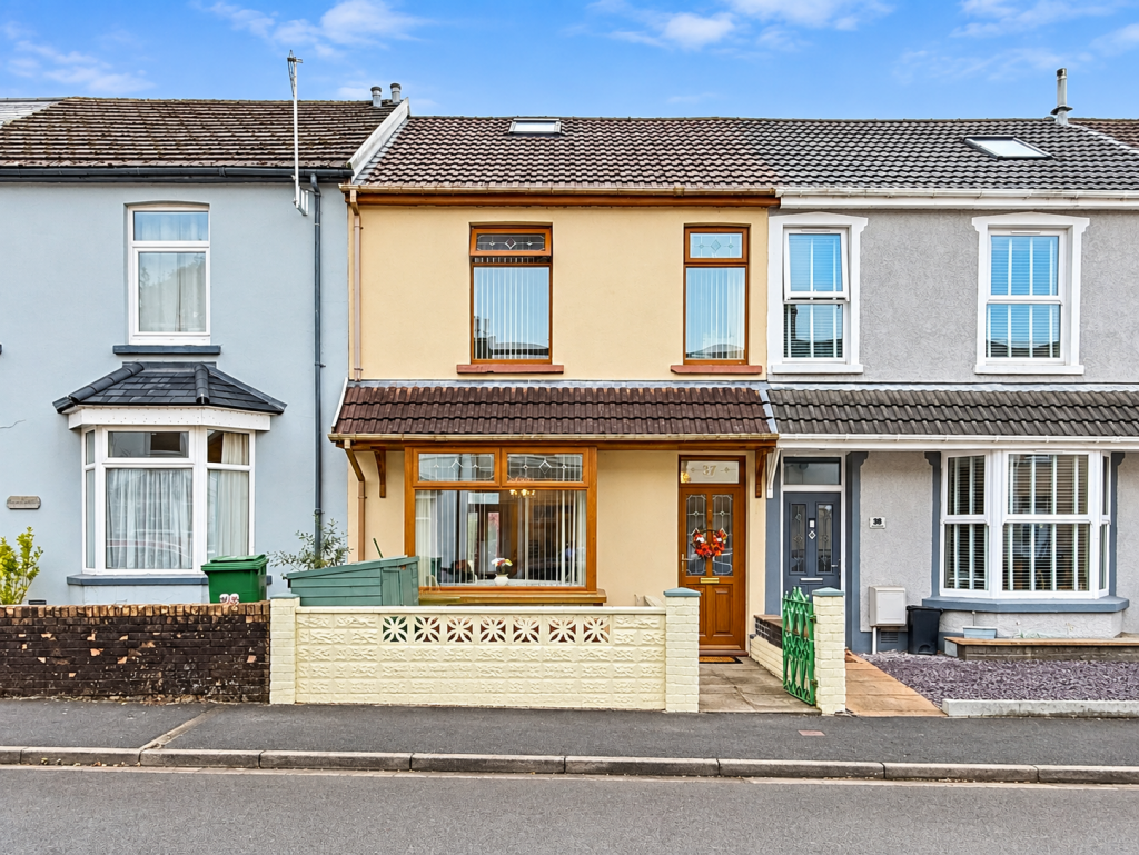 House in Aberdare, Robertstown
