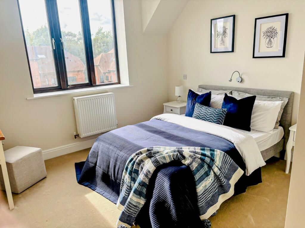 Apartment in Fareham, Hampshire - View 4