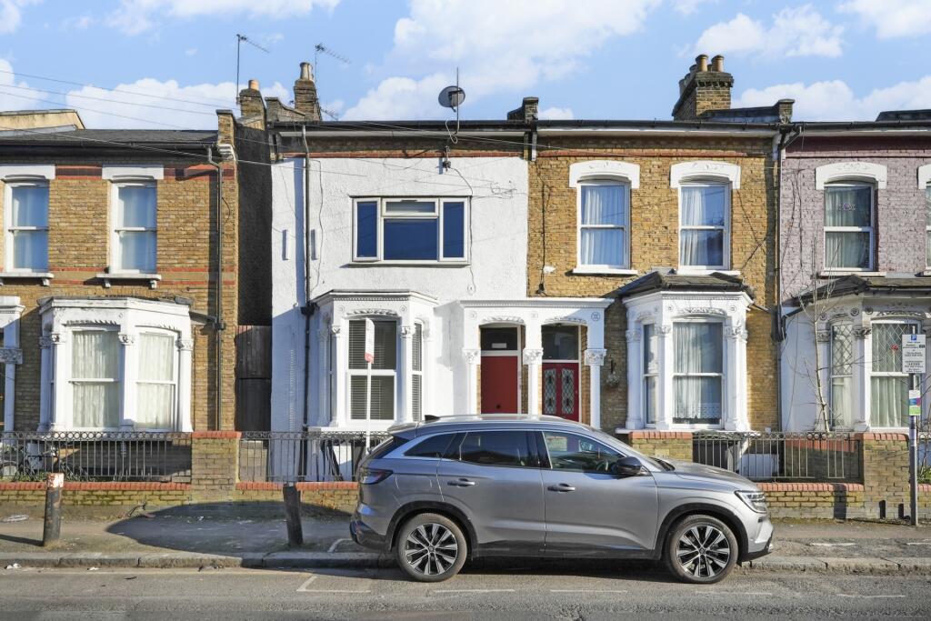 Main image of property: Hornsey Park Road, London, N8