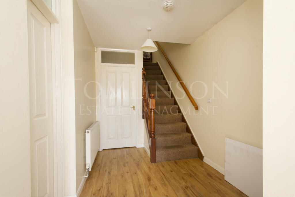 House in Nottingham - View 2