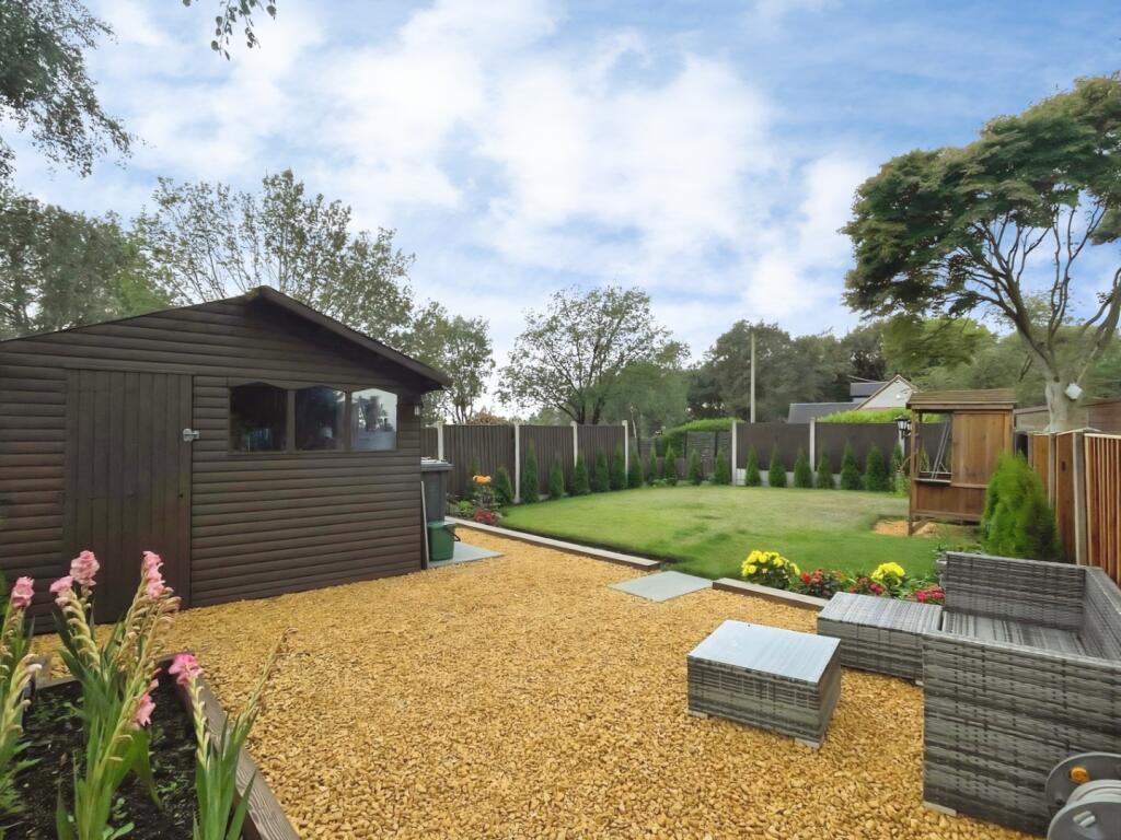 House in Stoke-on-Trent - View 3
