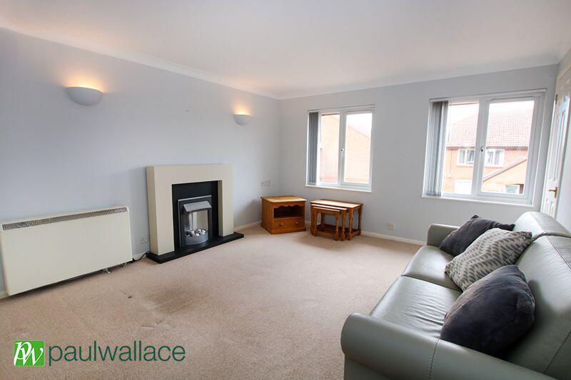 Rose Court, West Cheshunt photo 2