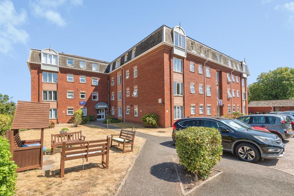 Main image of property: North Road, Minehead