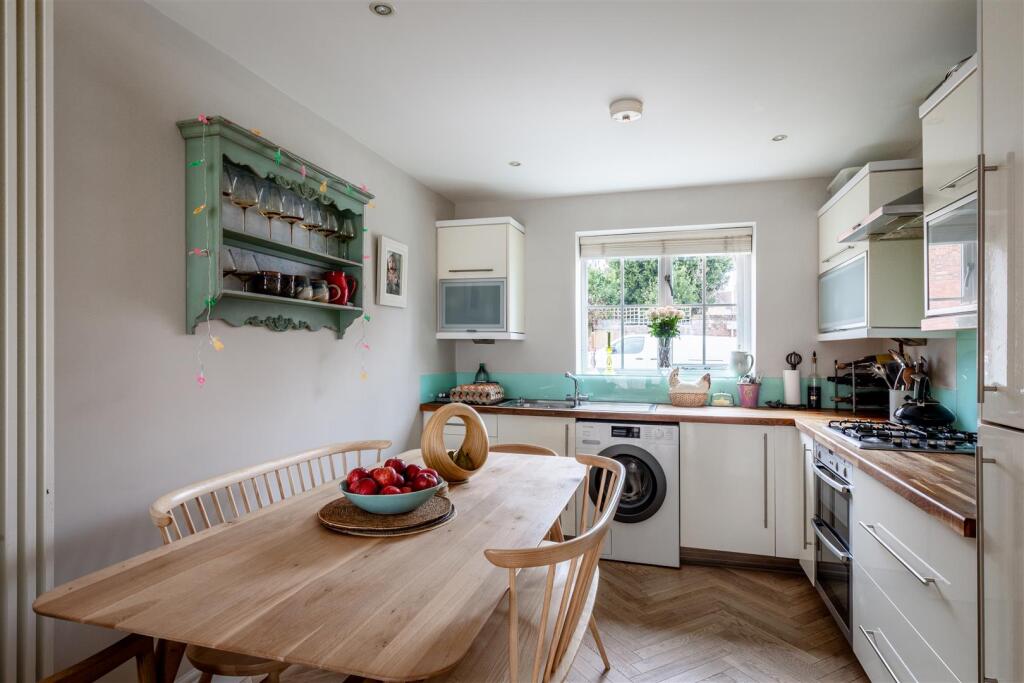 South Avenue, Hurstpierpoint photo 3