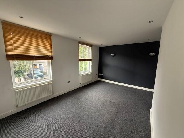 Apartment in Chester - View 2
