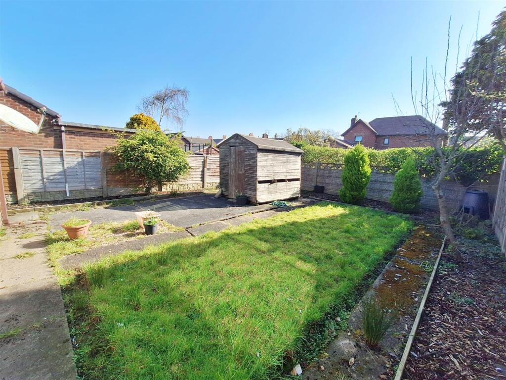 Links Road, Knott End-On-Sea, Poulton-Le-Fylde photo 2