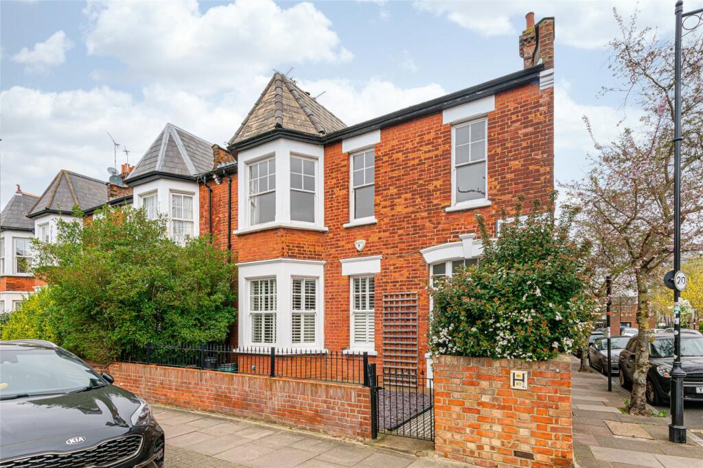 Main image of property: Widdenham Road, Islington, London, N7
