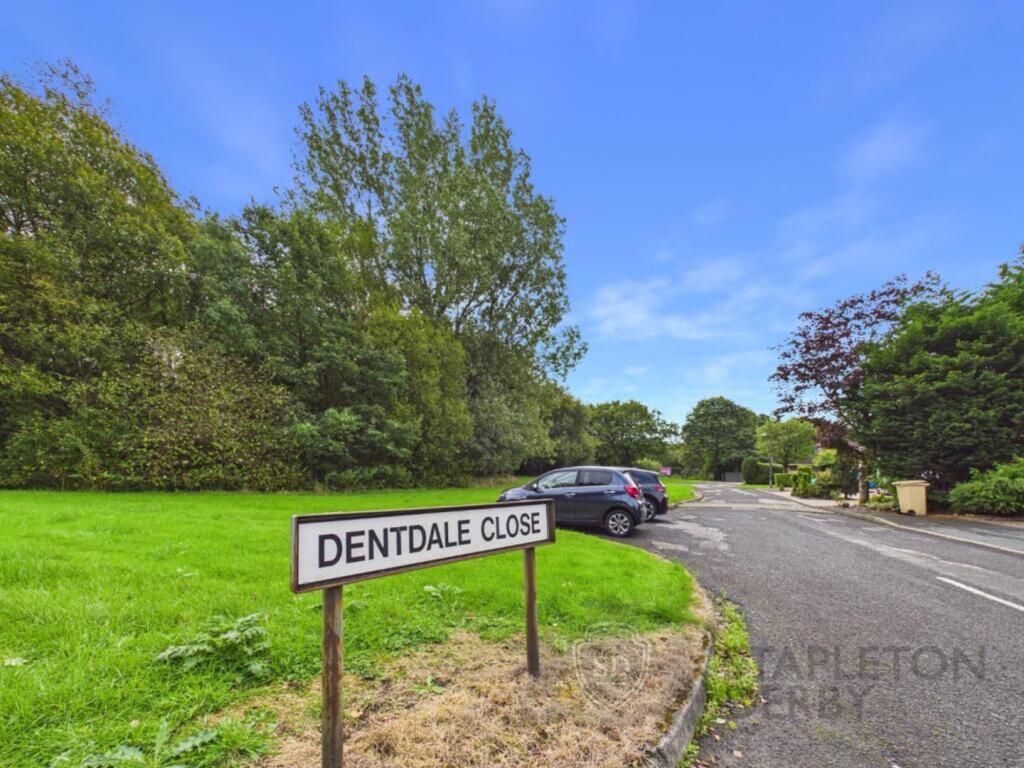 Dentdale Close, Lostock, BL1 photo 4
