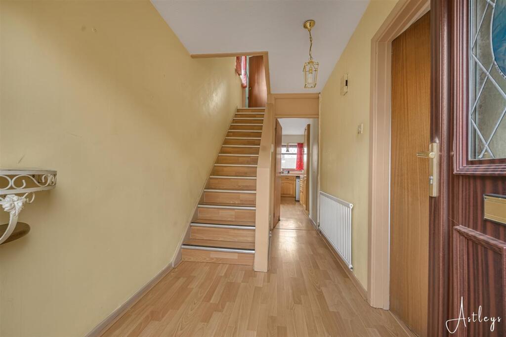 House in Swansea, Llansamlet - View 5