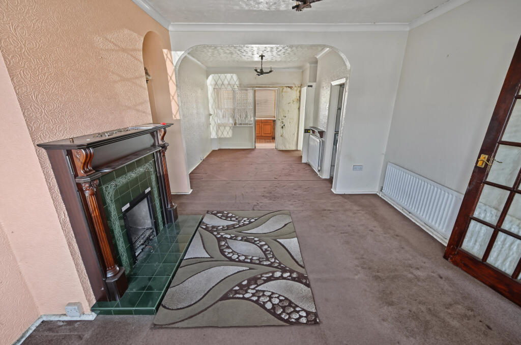 House in South Staffordshire, Bilbrook - More