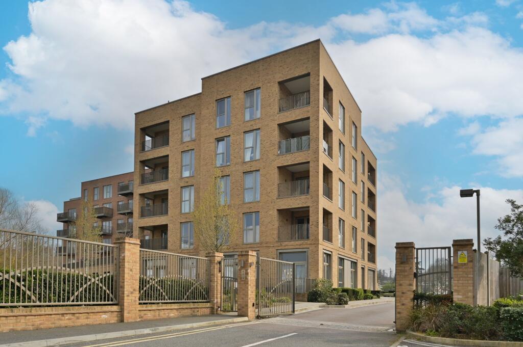 Main image of property: Frogmore Avenue, 1 Frogmore Avenue, WD17
