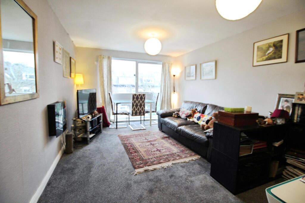 Additional image 3 of Bradford Road, West Yorkshire, Shipley, BD18