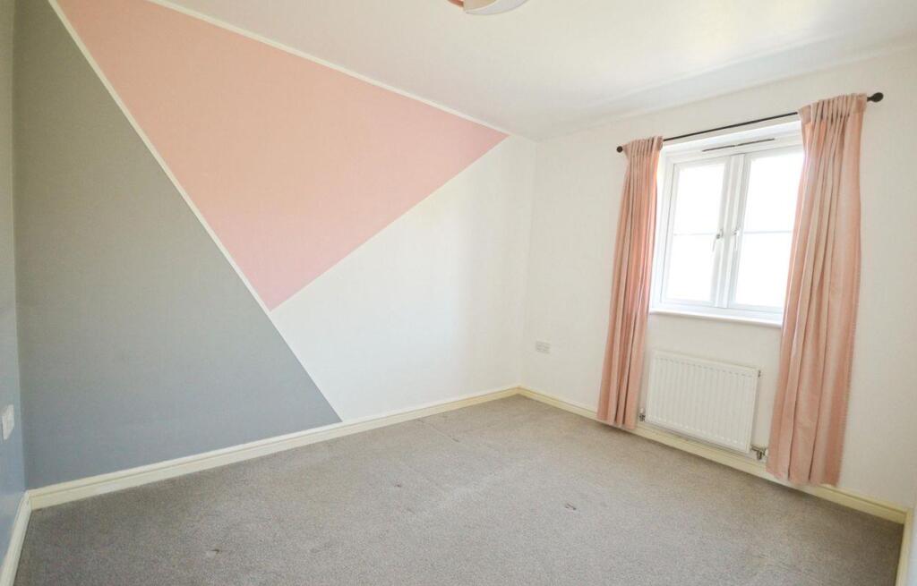 House in Corby - More